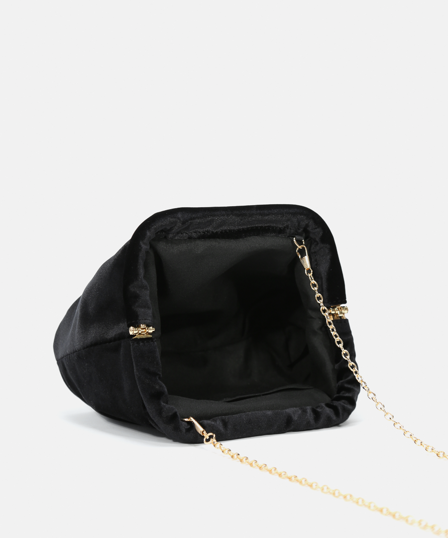 Bolso clutch image number null